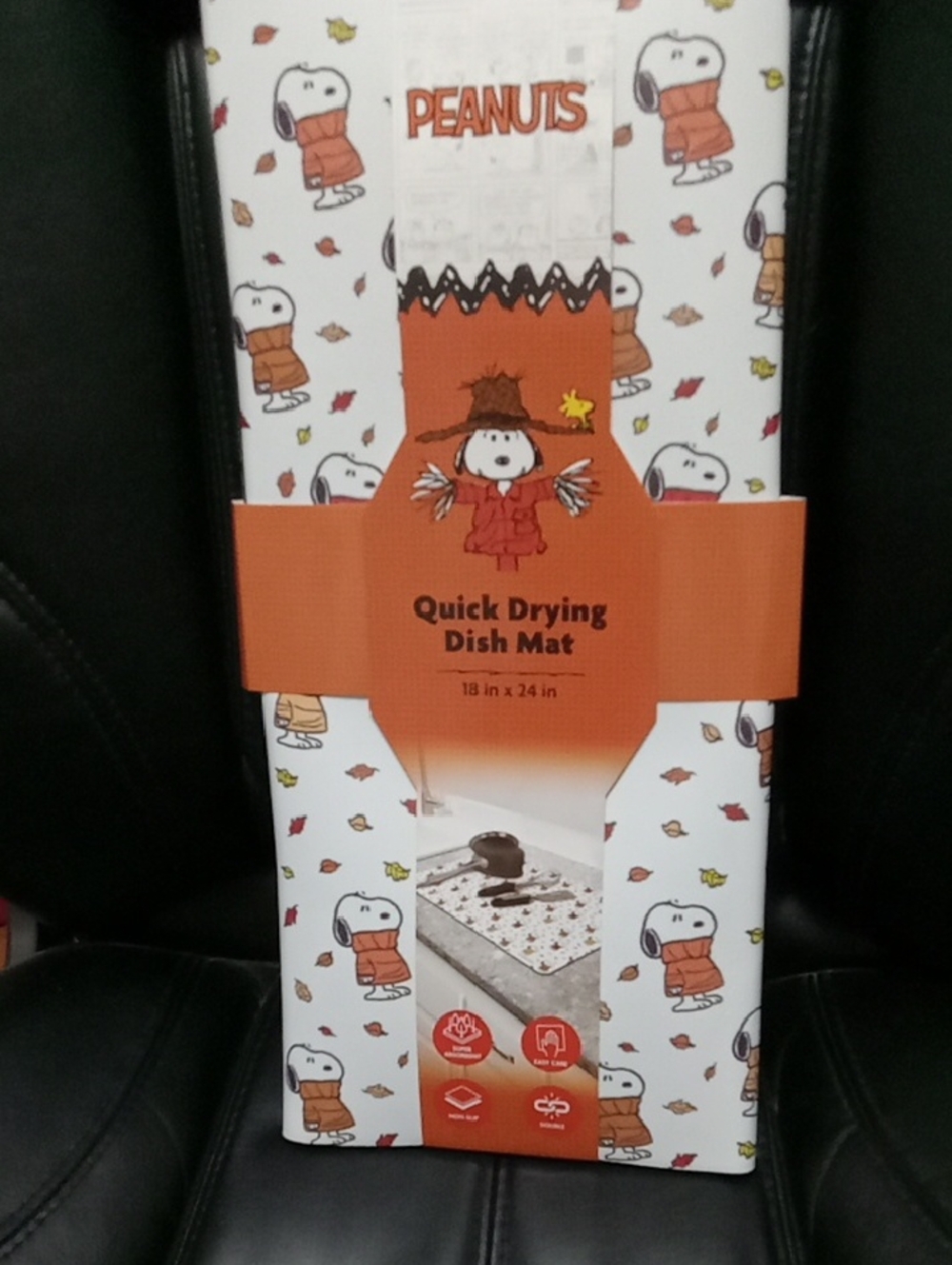 Peanuts Snoopy Fall Leaf Dish Mat in Orange and White